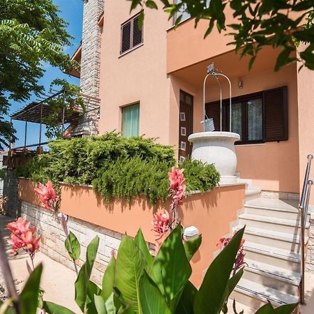 Apartment Ecio Vinkuran Exterior photo